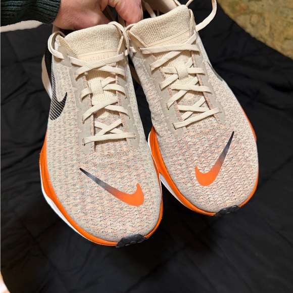 Nike Men's Cream and Orange Athletic Shoes